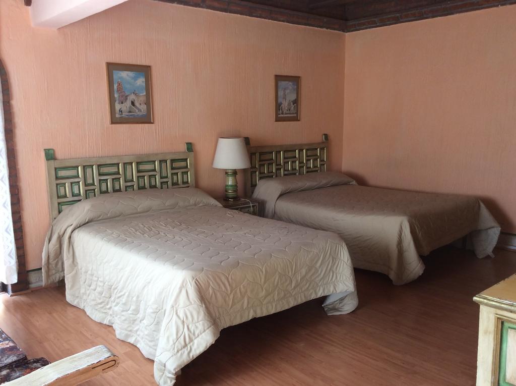 Hotel Villa De La Plata Guanajuato Kamer foto